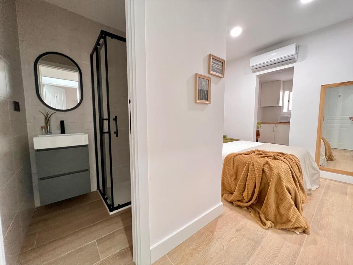 Crysoyle Apartment Barcelona Next To Camp Nou Оспиталет-де-Льобрегат Экстерьер фото
